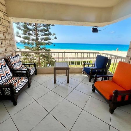 Beachfront Chalet In Green Beach, North Coast El Alamein Exteriör bild