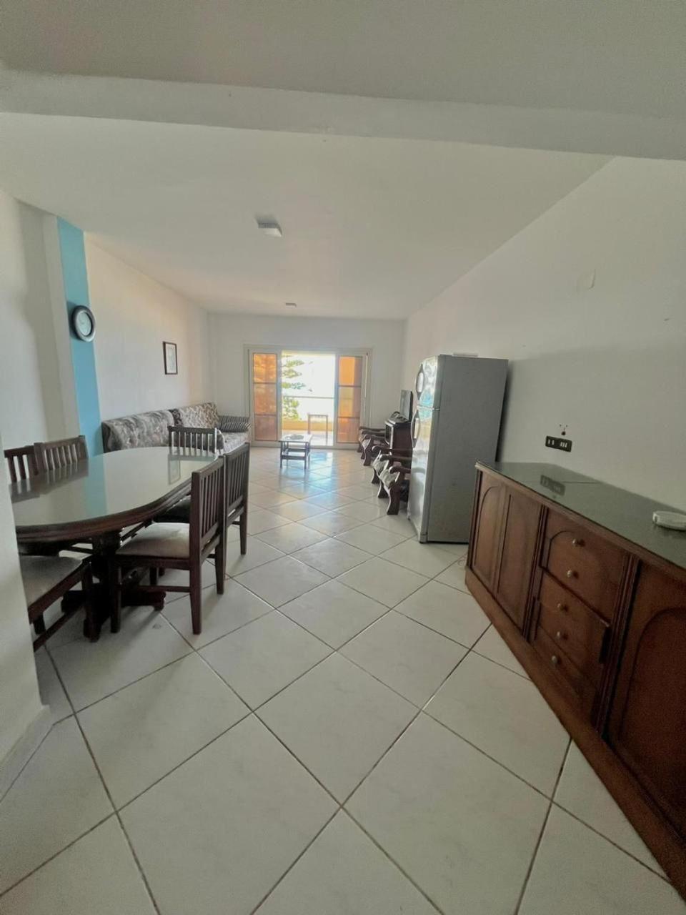Beachfront Chalet In Green Beach, North Coast El Alamein Rum bild