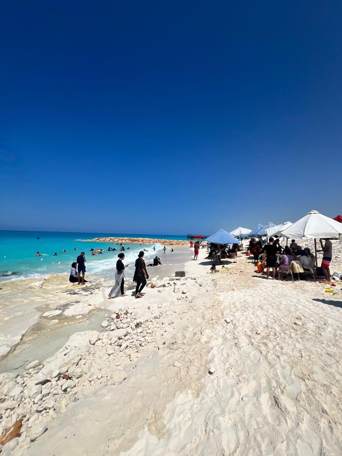 Beachfront Chalet In Green Beach, North Coast El Alamein Exteriör bild