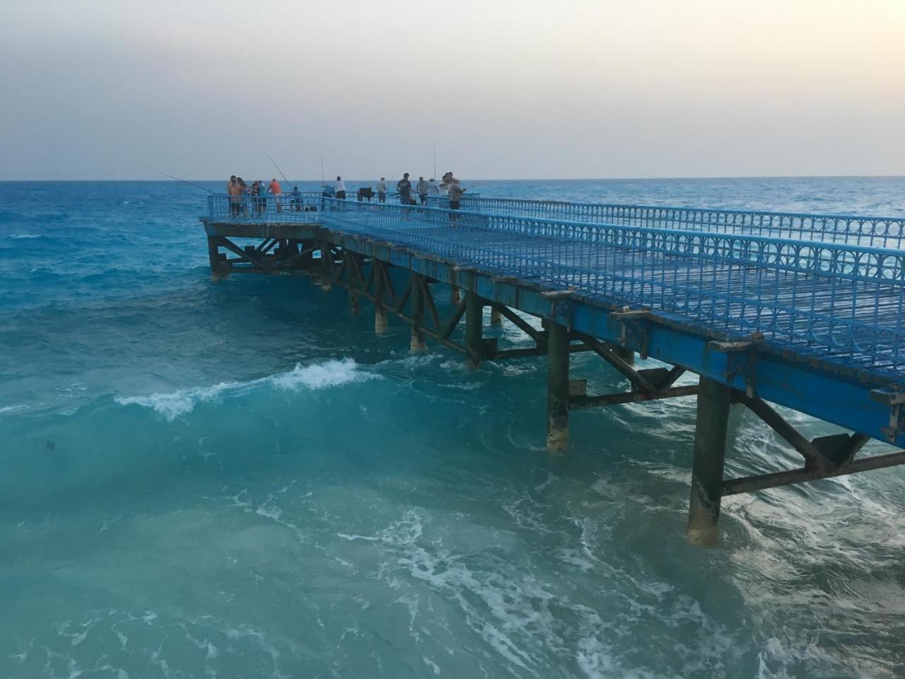 Beachfront Chalet In Green Beach, North Coast El Alamein Exteriör bild